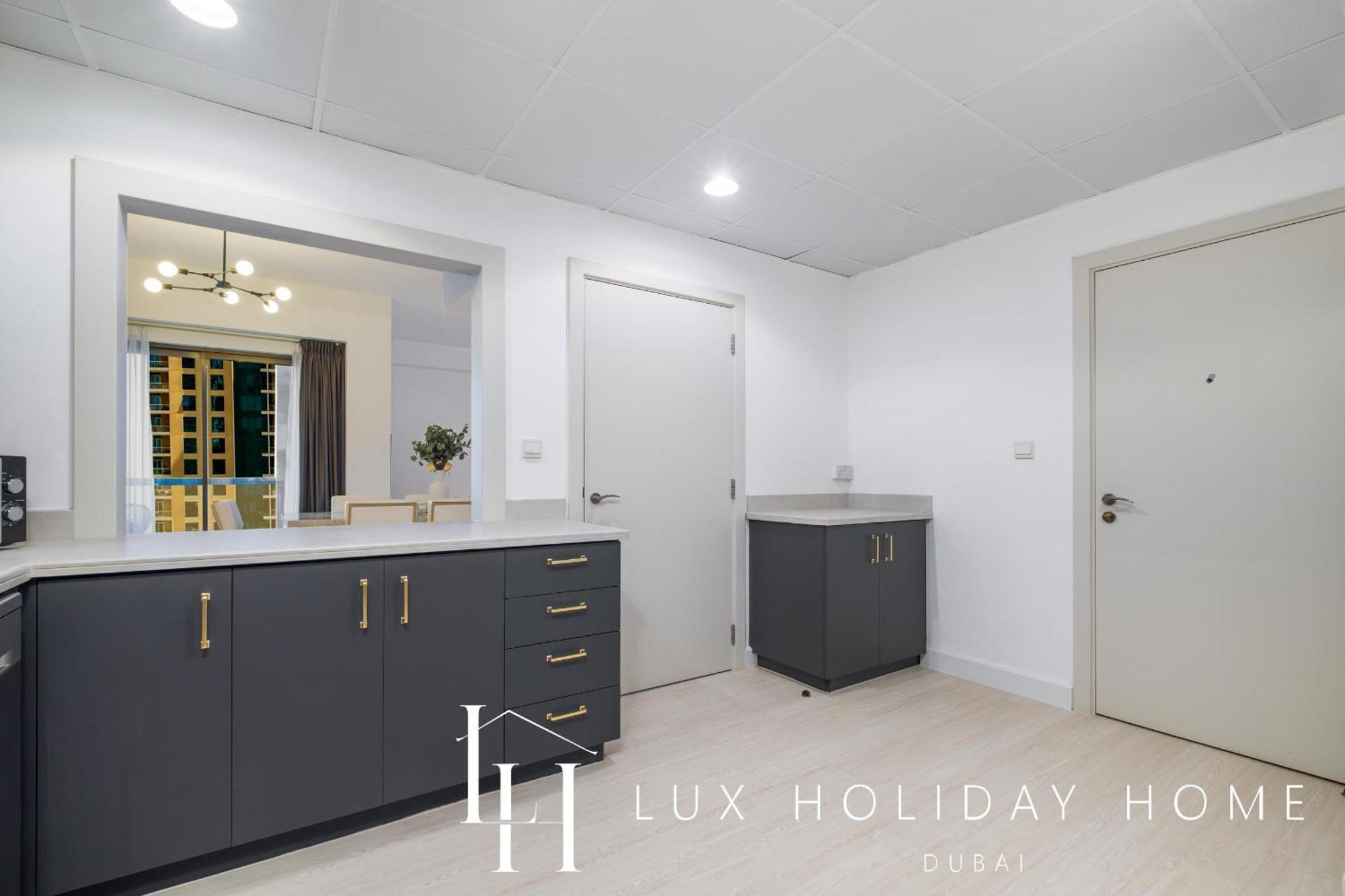 Lux The Luxurious Jbr