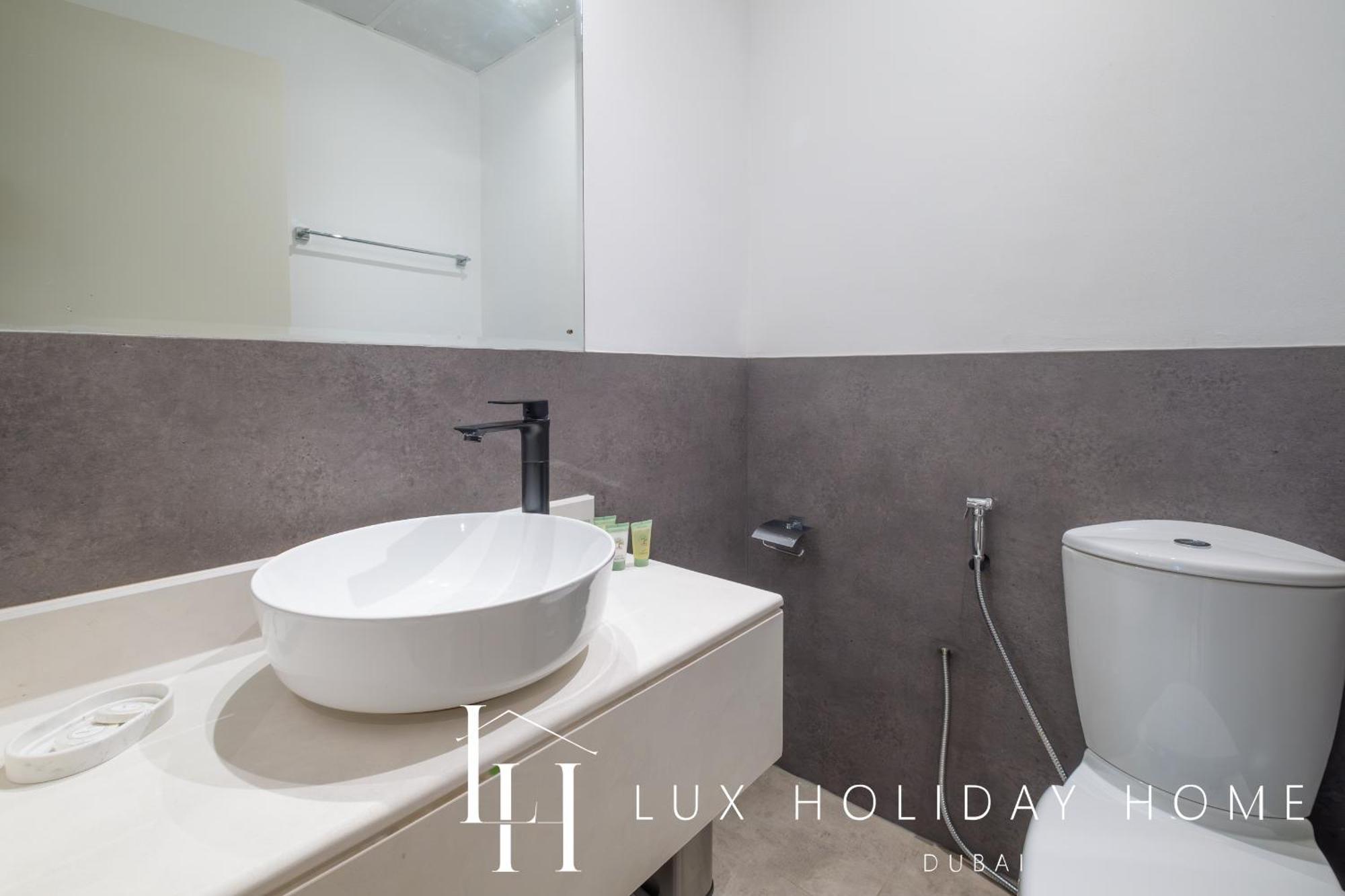 Lux The Luxurious Jbr *